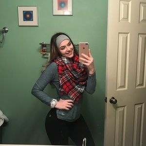 Meet your Posher, Cameron